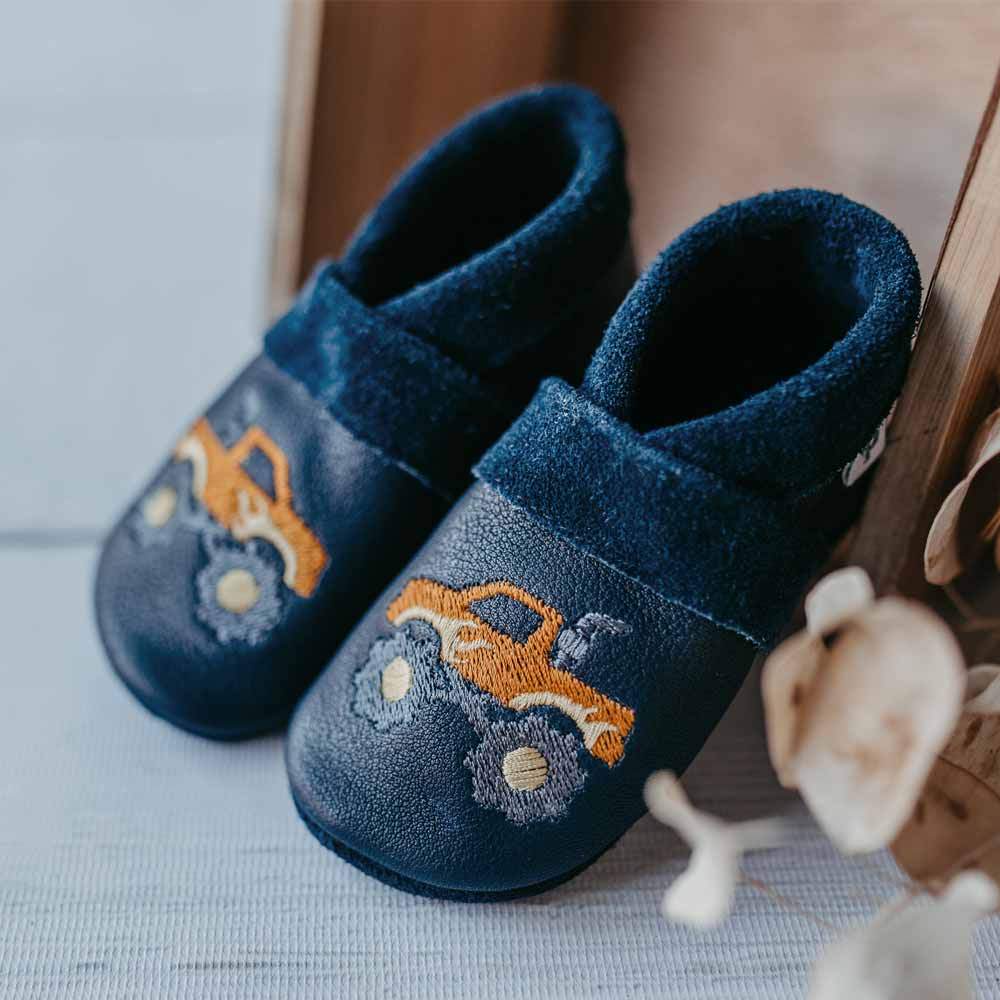 Monstertruck - Barfußschuhe, Hausschuhe und Krabbelschuhe, IVN Naturleder zertifiziert