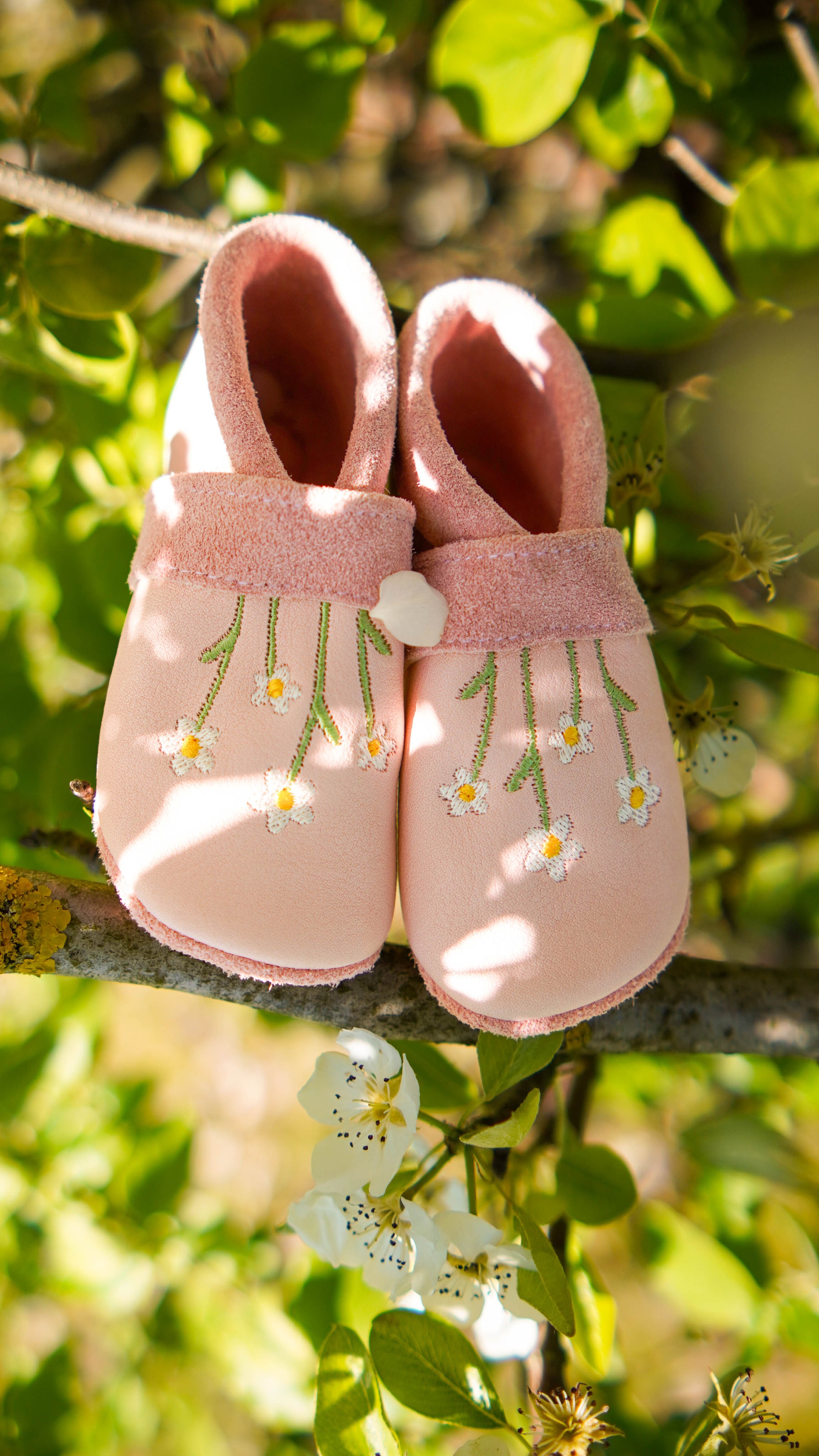 Gänseblümchen - Barfußschuhe, Hausschuhe und Krabbelschuhe, IVN Naturleder zertifiziert