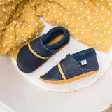 Classic Luxor - crawling shoes and slippers made of natural leather