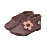 Flair with flower - crawling shoes and slippers made of natural leather