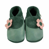 Flair with flower - crawling shoes and slippers made of natural leather