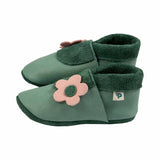 Flair with flower - crawling shoes and slippers made of natural leather