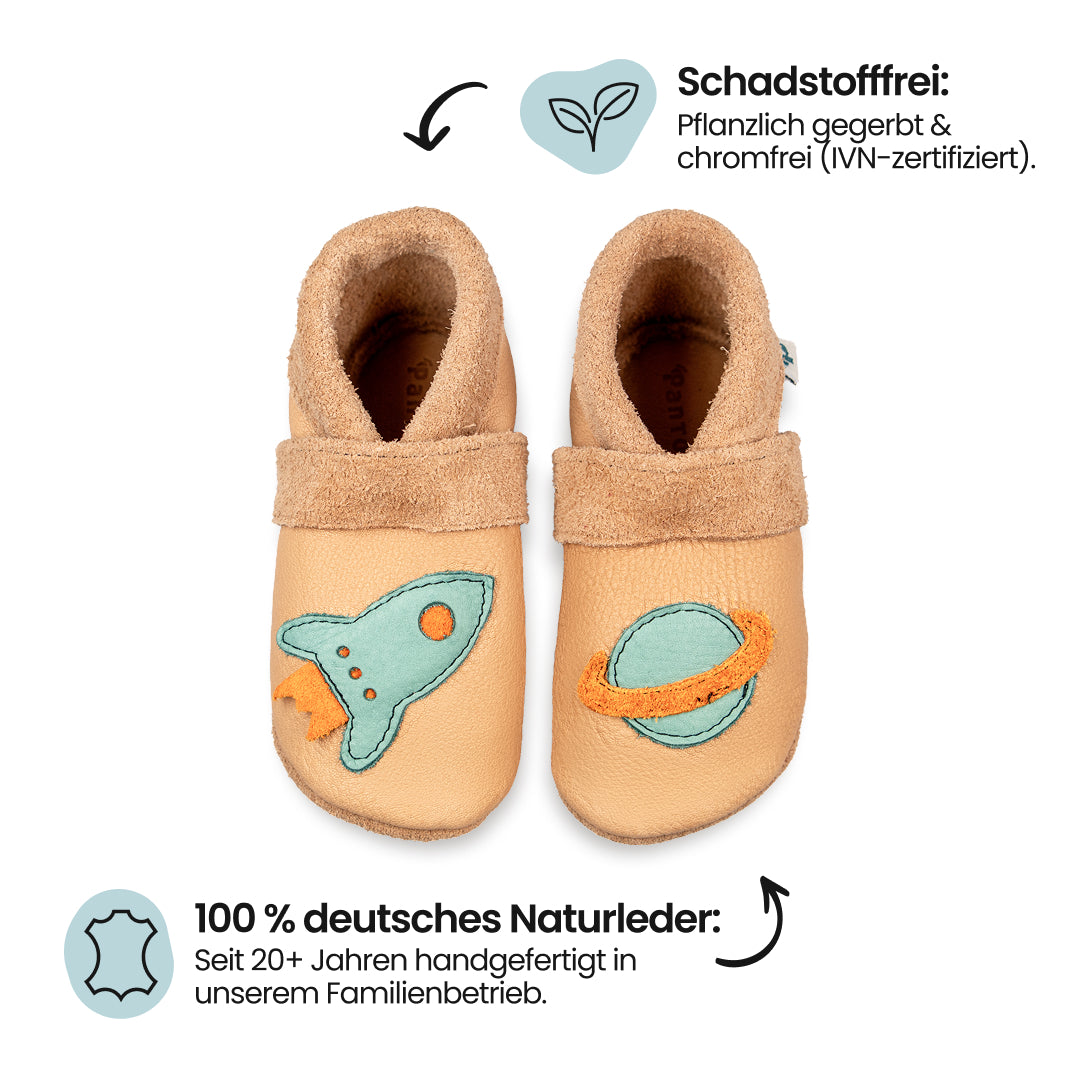 Rocket with Saturn - crawling shoes and slippers made of natural leather