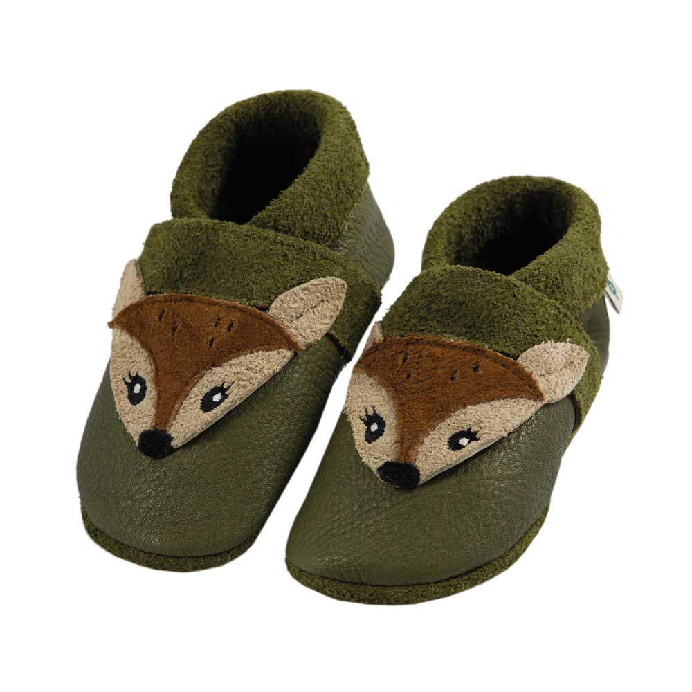 Deer - crawling shoes and slippers made of natural leather