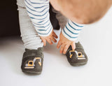 Excavator - crawling shoes and slippers made of natural leather