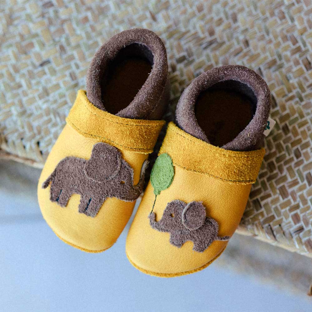 Elephants - crawling shoes and slippers made of natural leather