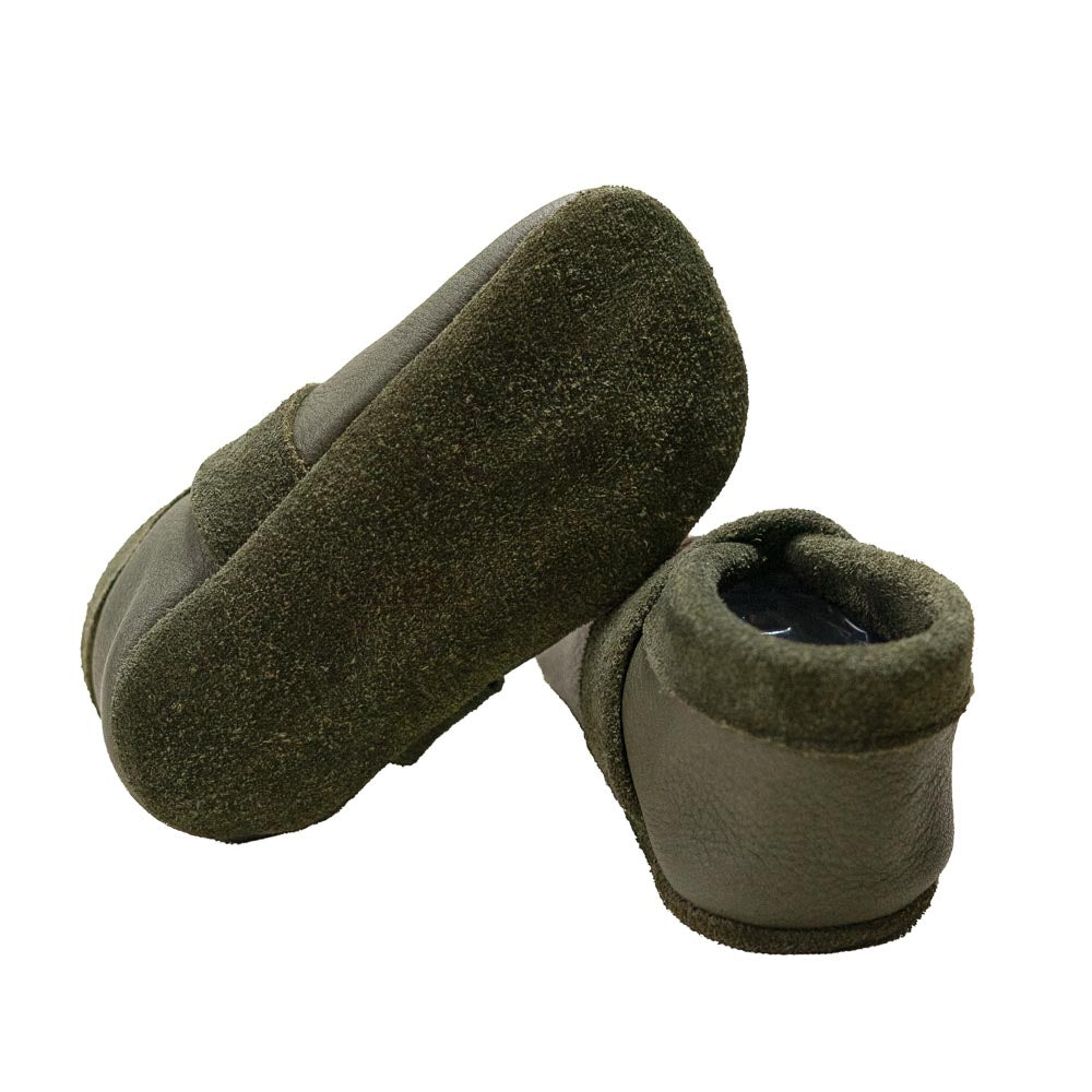 Monkey with banana - crawling shoes and slippers made of natural leather